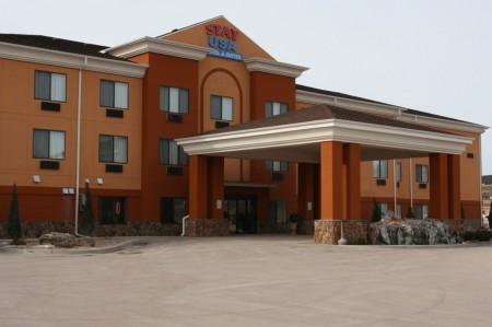  Stay USA Hotel & Suites