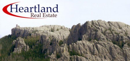  Heartland Real Estate 